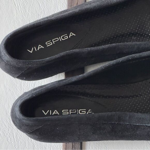 Via Spiga Black Suede Spiral Sequin Moccasin Loafers Size 6M - Picture 14 of 16